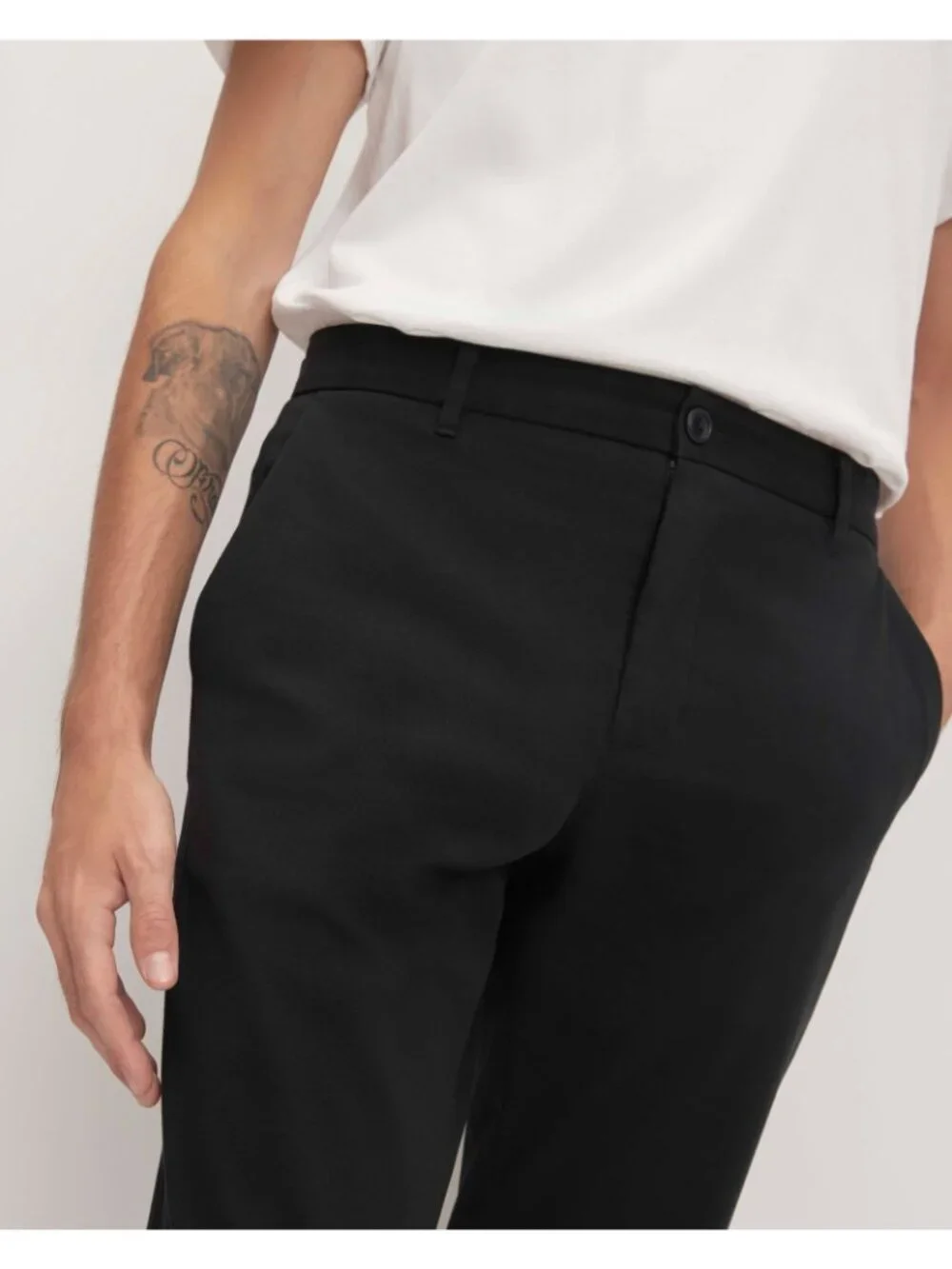 Everlane Mens The Performance Chino Uniform Athletic Fit Black 38x34